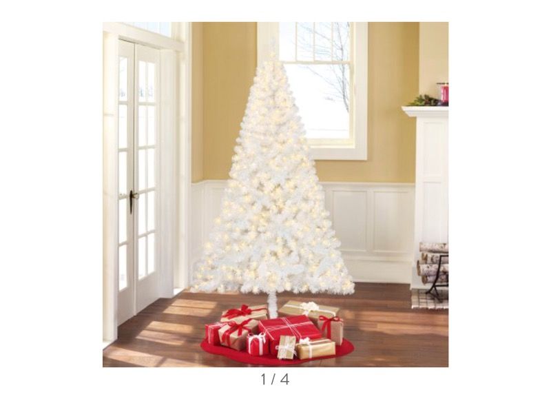 Christmas Tree white with lights