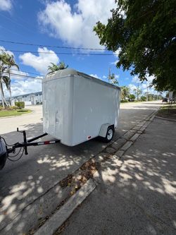 TRAILER ENCLOSED 6x10