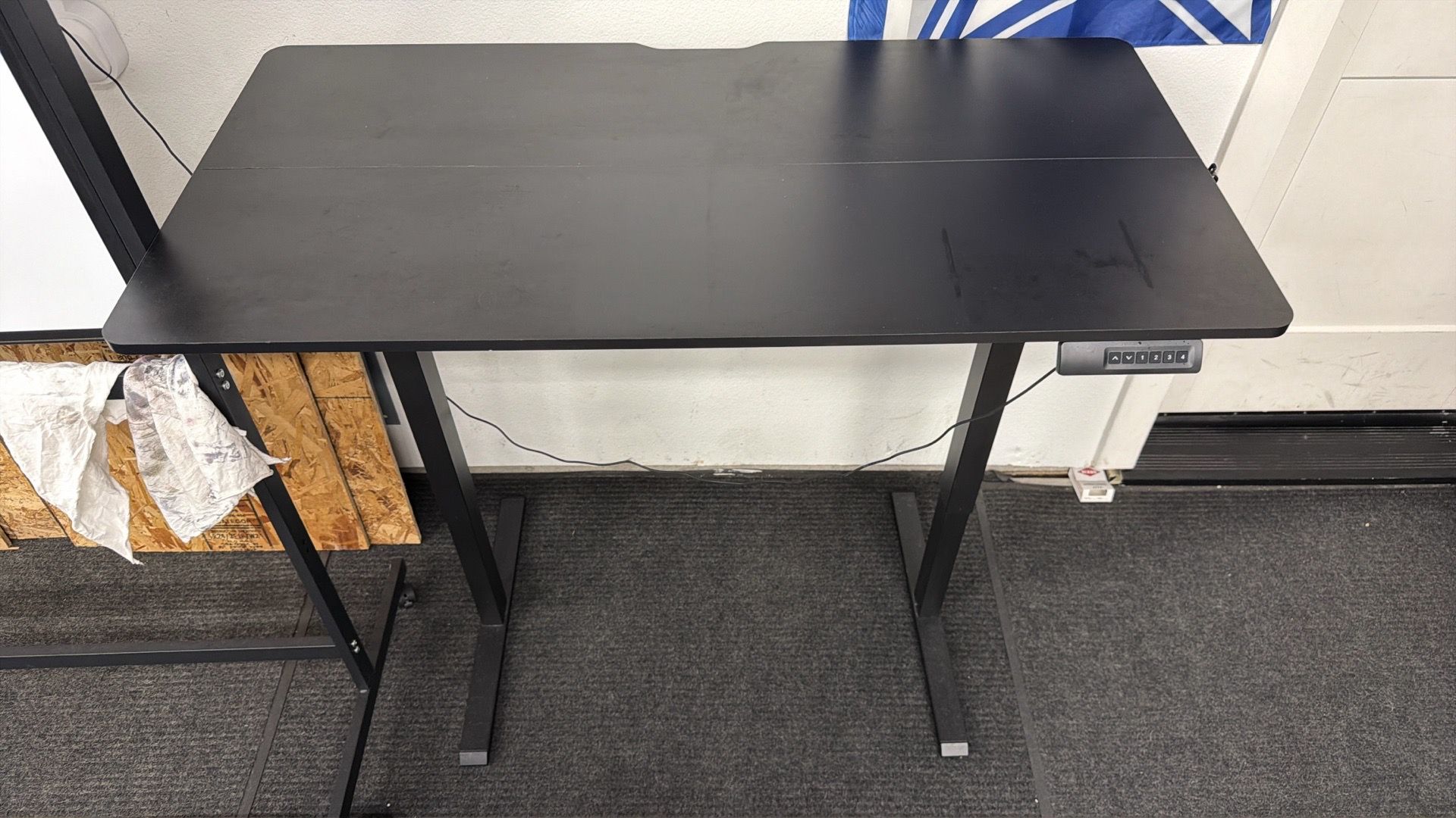 Lift Desk