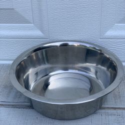 stainless steel mixing bowl 8.5”x3” Made In India 