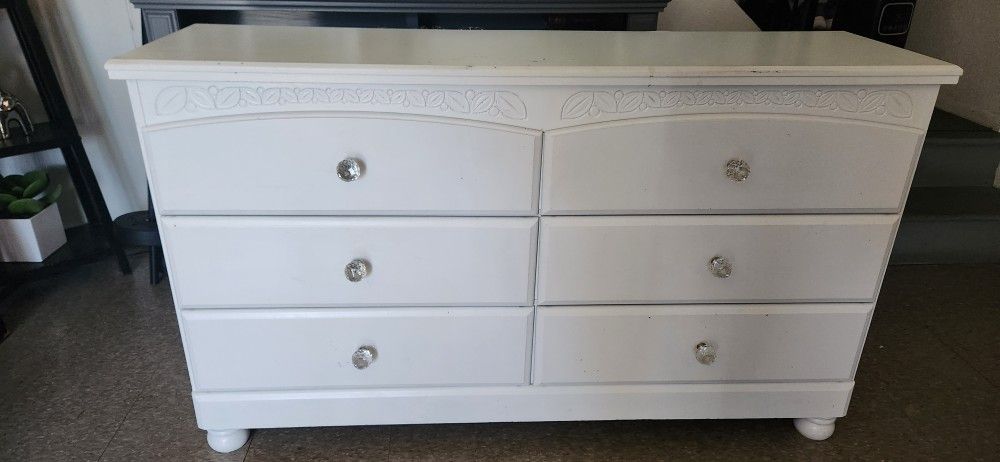 White Dresser