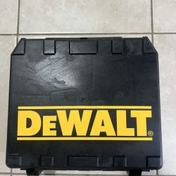 DEWALT POWER DRILL
