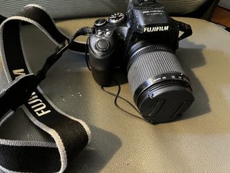 Fuji FinePix Digital Camera