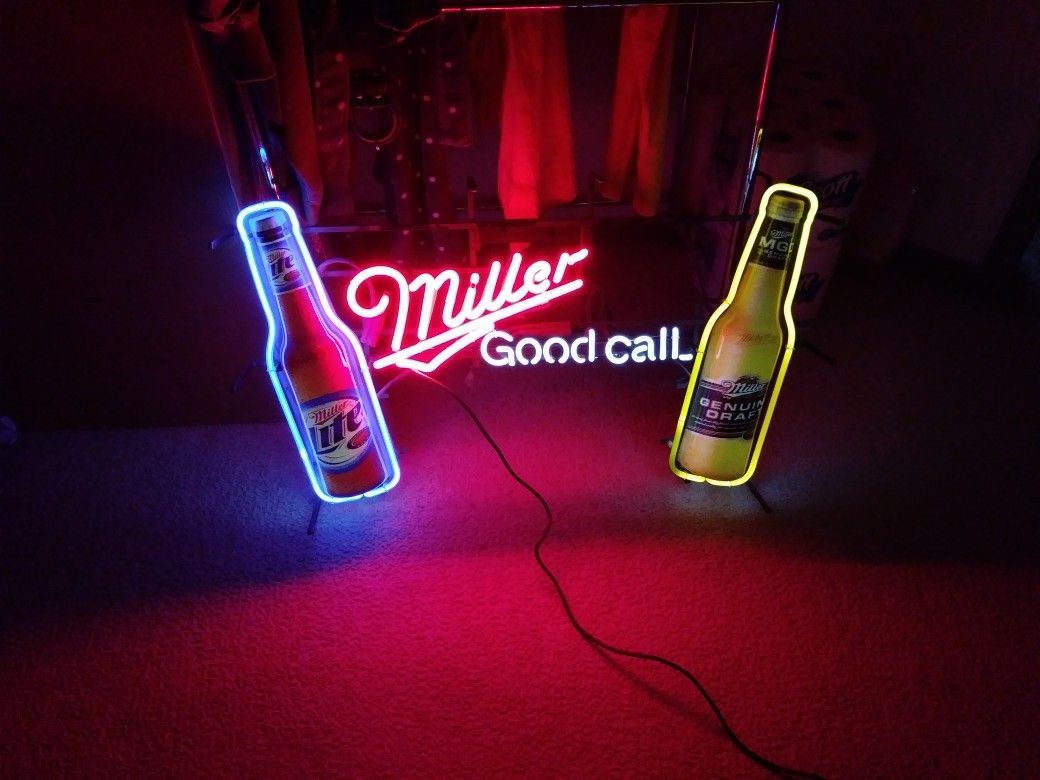 Miller Lite/MGD "Good Call" neon sign!!
