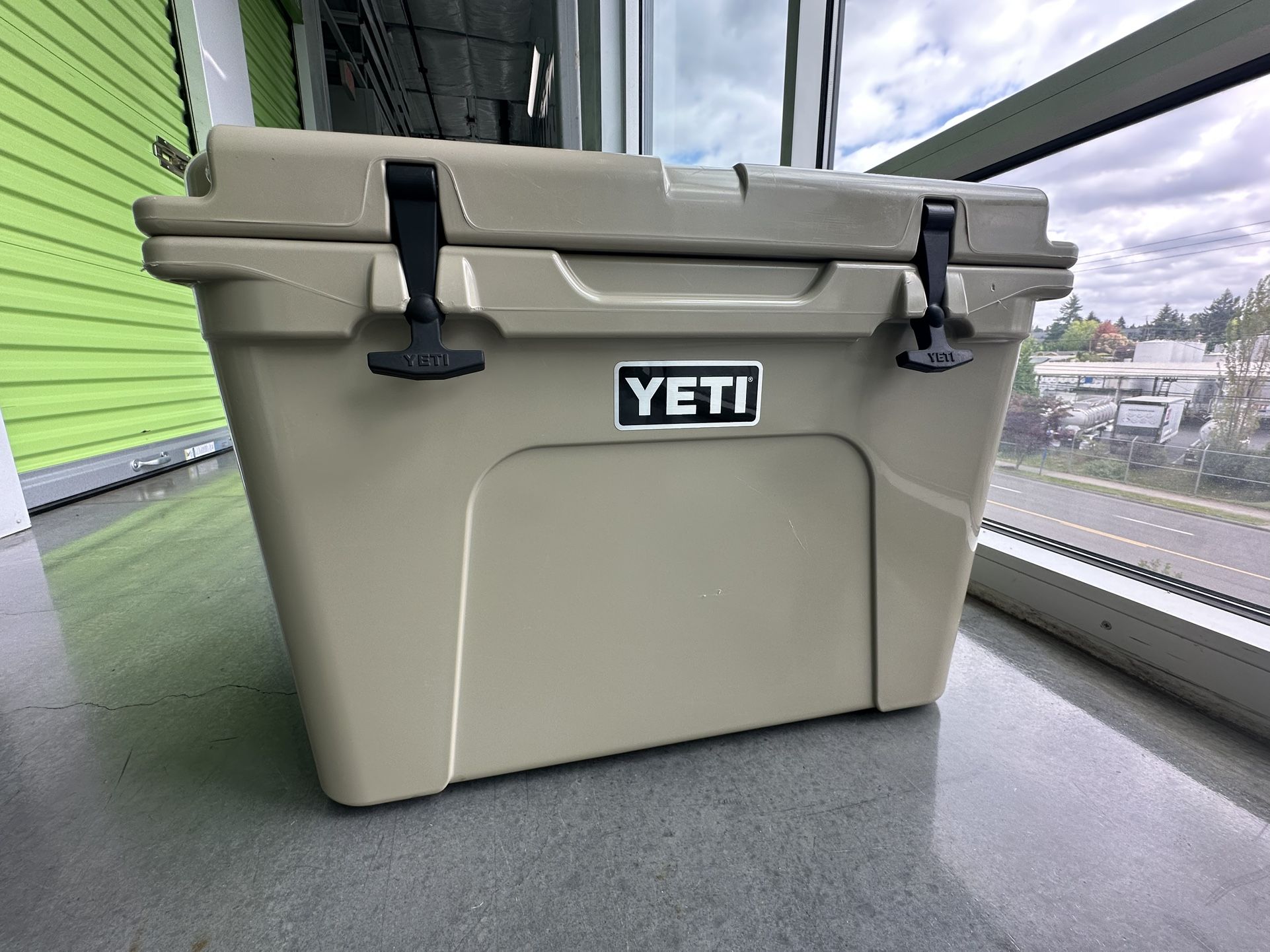 Yeti Tundra 50 Cooler