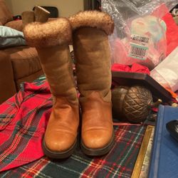 All Leather And Suede Boots Very Nice 