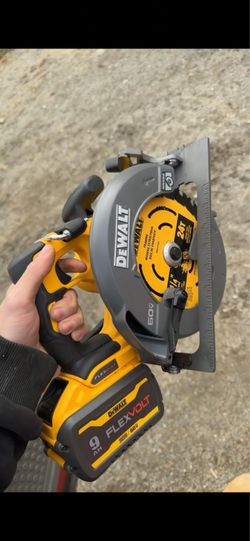Dewalt 60v skillsaw