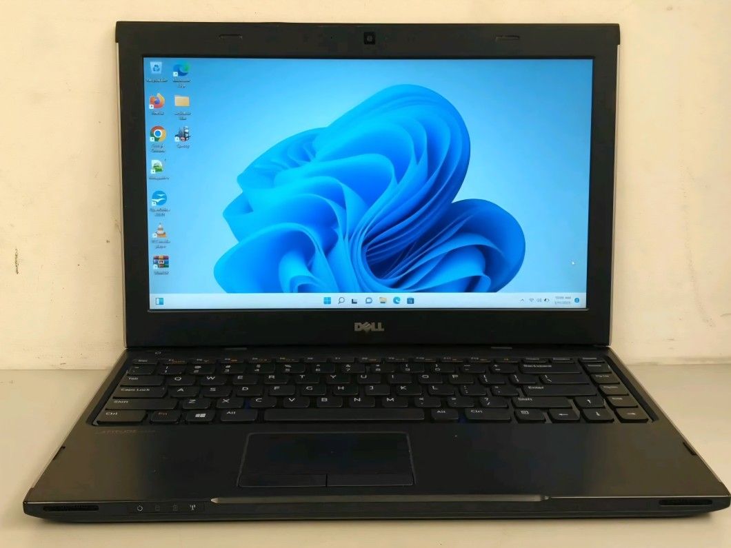 LapTop Mini 💻 DELL Latitude 3330 - 1.50 GHz. CPU / 8.0 GB. RAM/ 320 GB HDD. - Windows 11 used Work Good ✔️
