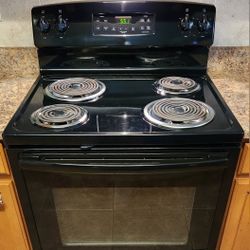 Black Ge 30-inch Electric Coil Top Stove 