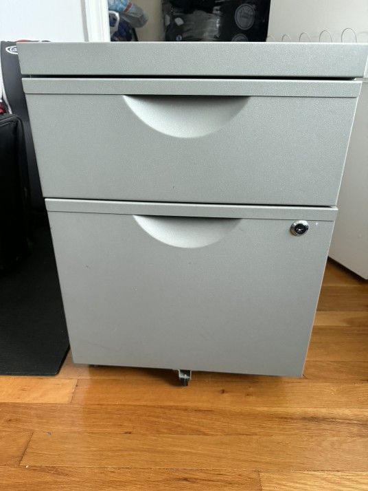 File Cabinet Moving Out Sale 