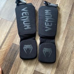 Venum Slip On Shin Guards