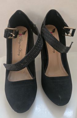 Cute Shoes Barely Worn (7)