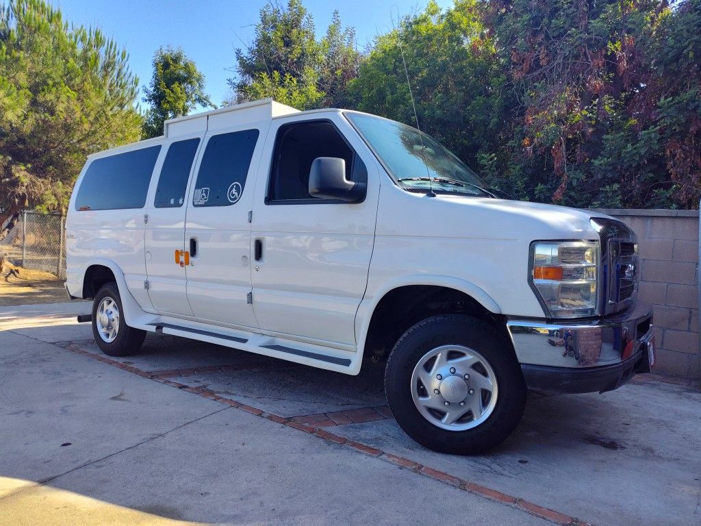 2010 Ford Econoline
