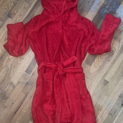 Victoria’s Secret Snowball Fleece Short Robe Size XSmall Teddy Ear Hooded lol
