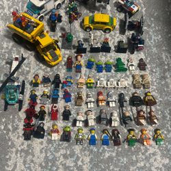 Random Lego Figures And Vehicles 