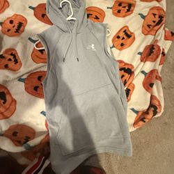Under Armor Sleeveless Hoodie 