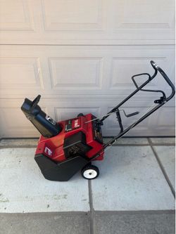 Toro snow blower