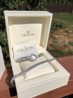 Croton women’s watch with Crystals.