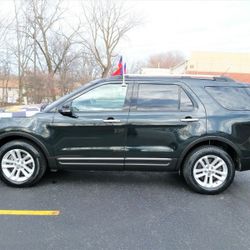2014 Ford Explorer (Not A Dealer)
