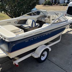 2005 Bayliner 215BR