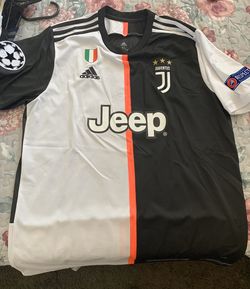 XL Juventus Custom Jersey With Patches!
