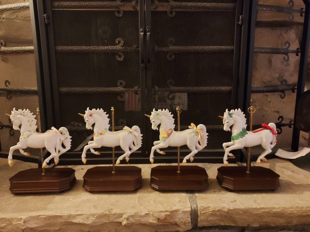 Unicorn Carousel Music Box-set Of 4