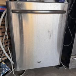 Maytag Stainless Steel Dishwasher – Works Great