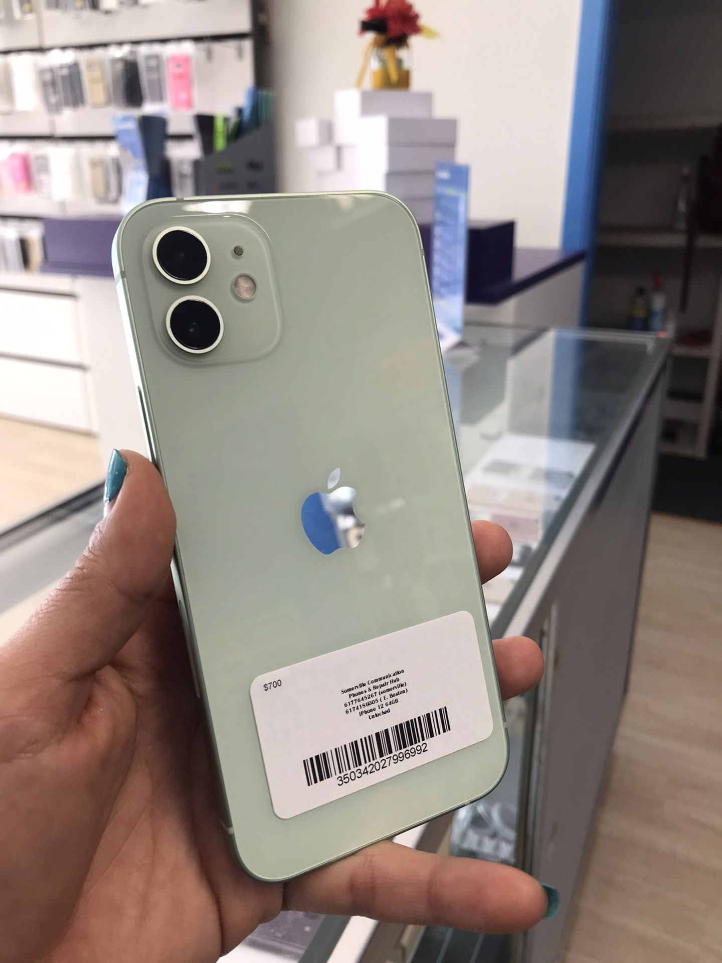 Iphone 12 64gb unlocked sold with store warranty 