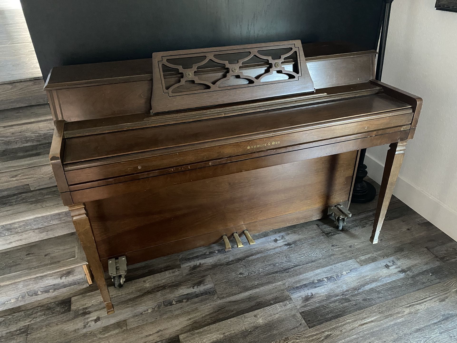 Piano With Wheels