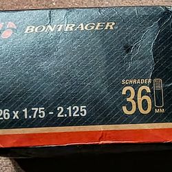 Bontrager  26," Schrader innertube