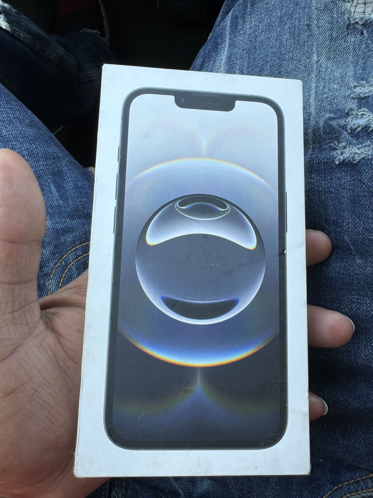 iPhone 16e BRAND NEW IN BOX