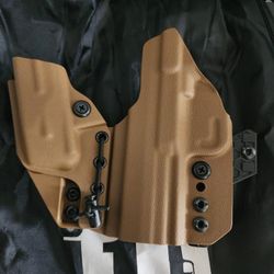 IWE