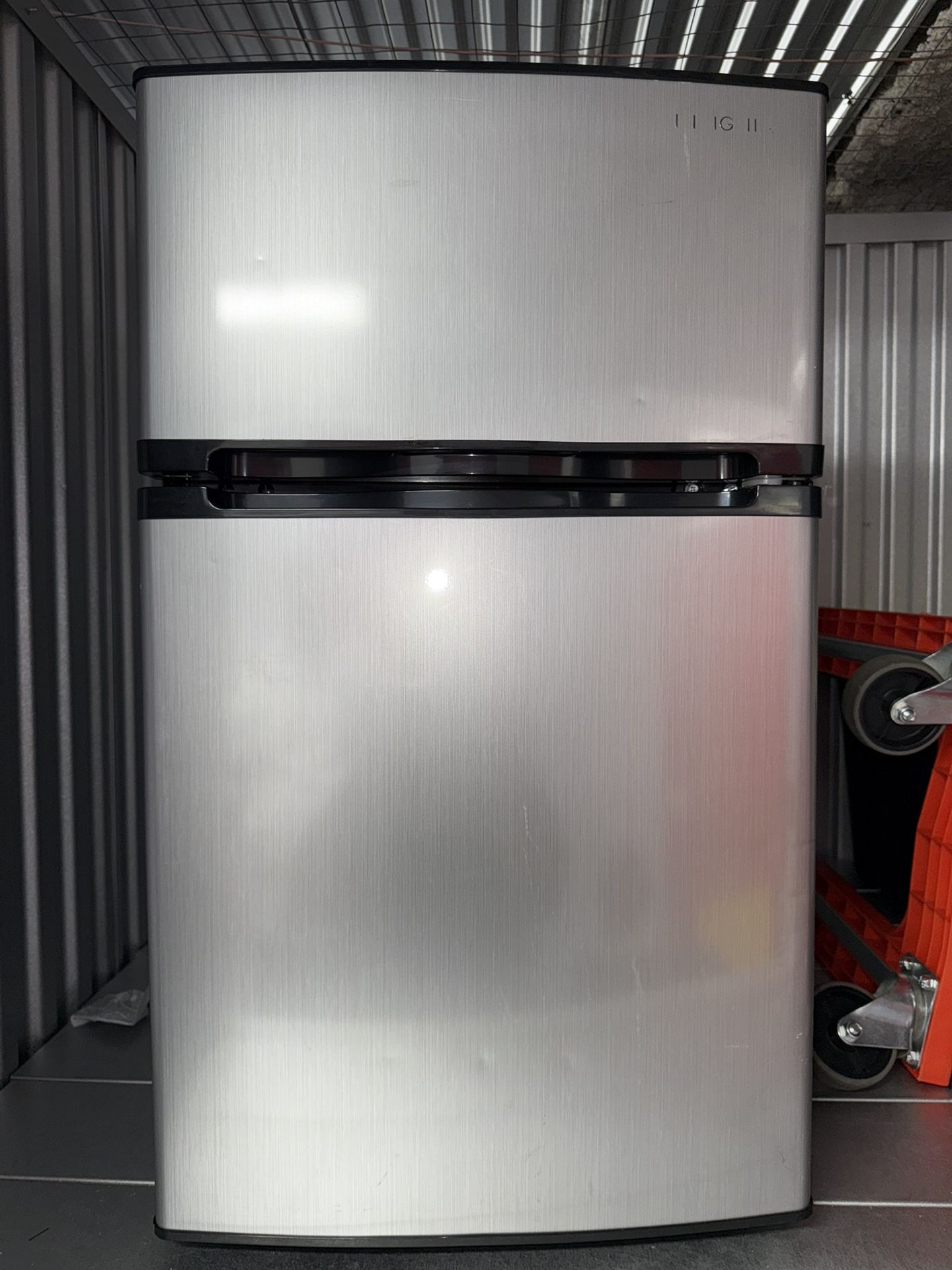 Insignia™ - 3.0 Cu. Ft. Mini Fridge with Top Freezer and ENERGY STAR Certification - Stainless Steel