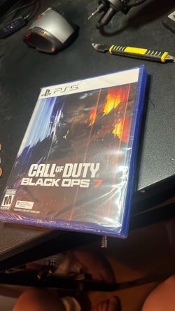 NEW Call of Duty Black Ops 7 PS5 console game Sealed Playstation 5 console disc BO7