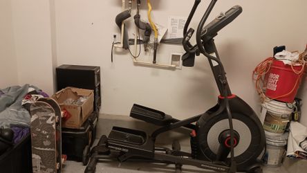Schwinn elliptical