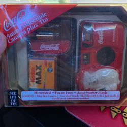 coca cola 35mm collectable camera plus tin 