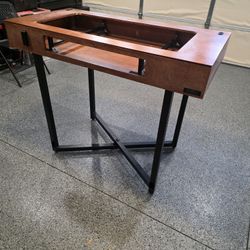 DJ BOOTH - WITH CARRYING CASE & LAPTOP STAND 