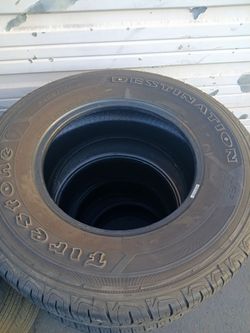 255/70R16 Firestone Tire (1)
