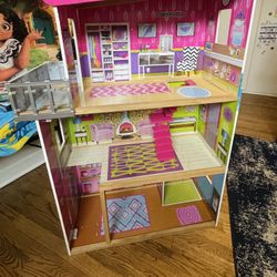 KidKraft Wooden Dollhouse