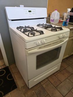 Gas stove