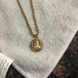 14k gold necklace 28inches long