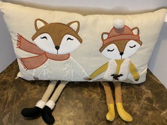 Adorable Isaac Mizrahi New York Fall Winter Foxes Throw Pillow Rectangular  Cute. Add a touch of whimsical charm to your home décor with this adorable  for Sale in Dundee Township, IL 