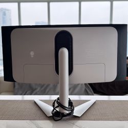 Alienware 34” Curved Gaming Monitor (AW3420DW) – Excellent Condition