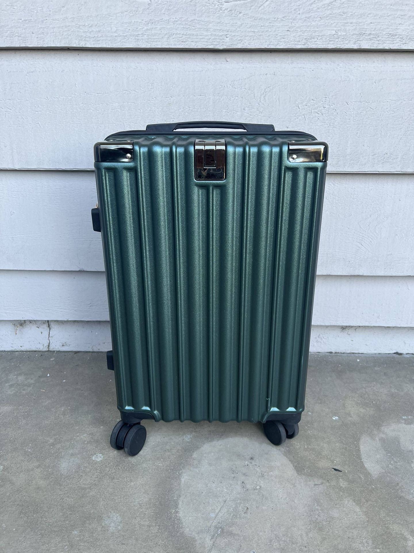 New Carry-on Luggage or Suitcase