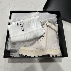 Coach TCKR SIG Boot – Chalk – Size 7.5 Men’s (EU 40.5 / UK 7)