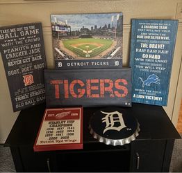 Detroit Sports Signs.
