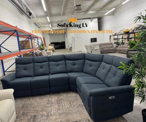 Free Delivery* Brand New Navy Sectional Sofa with Recliners!