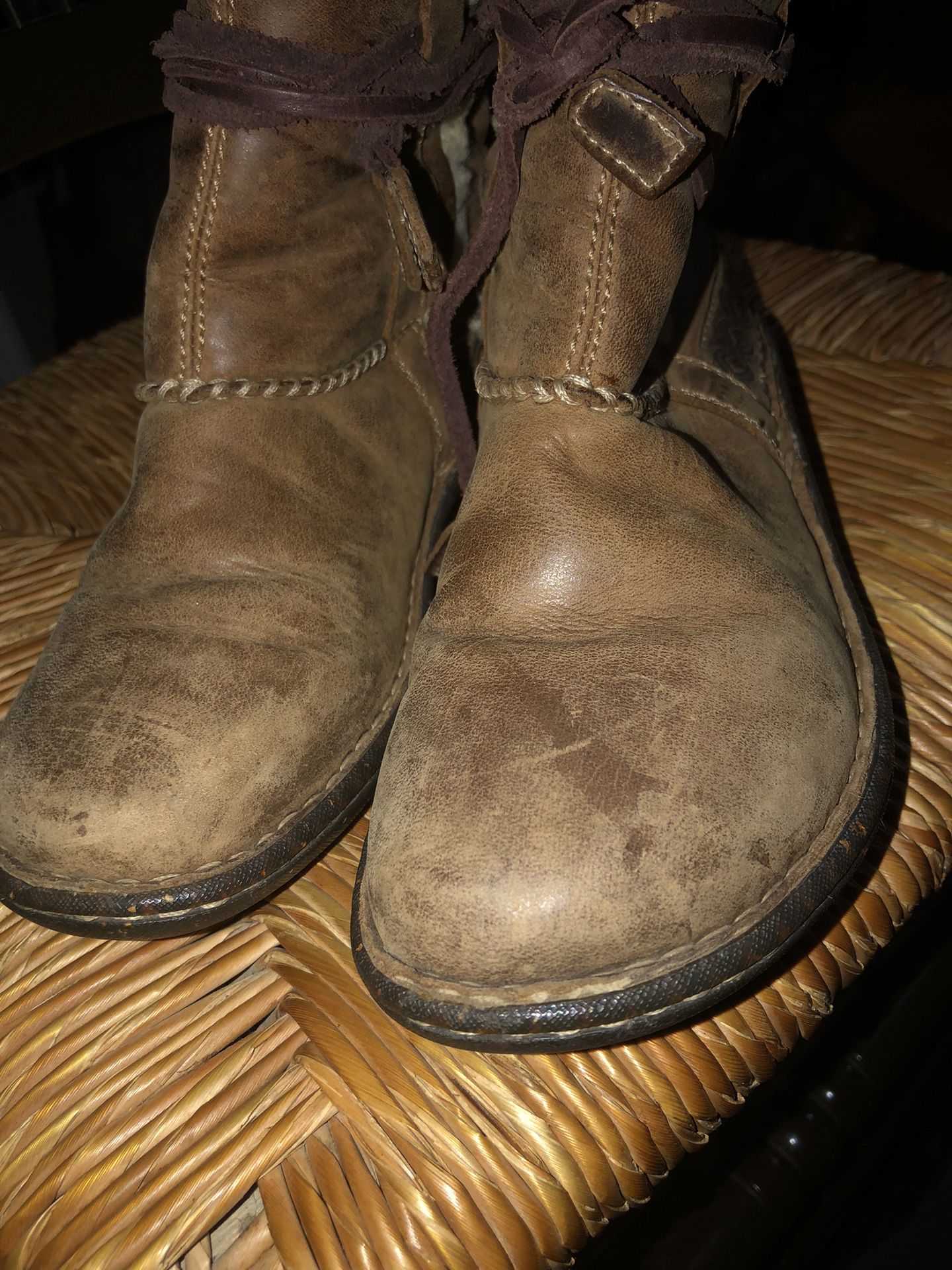 Ugg Boots Size 6 Womens 