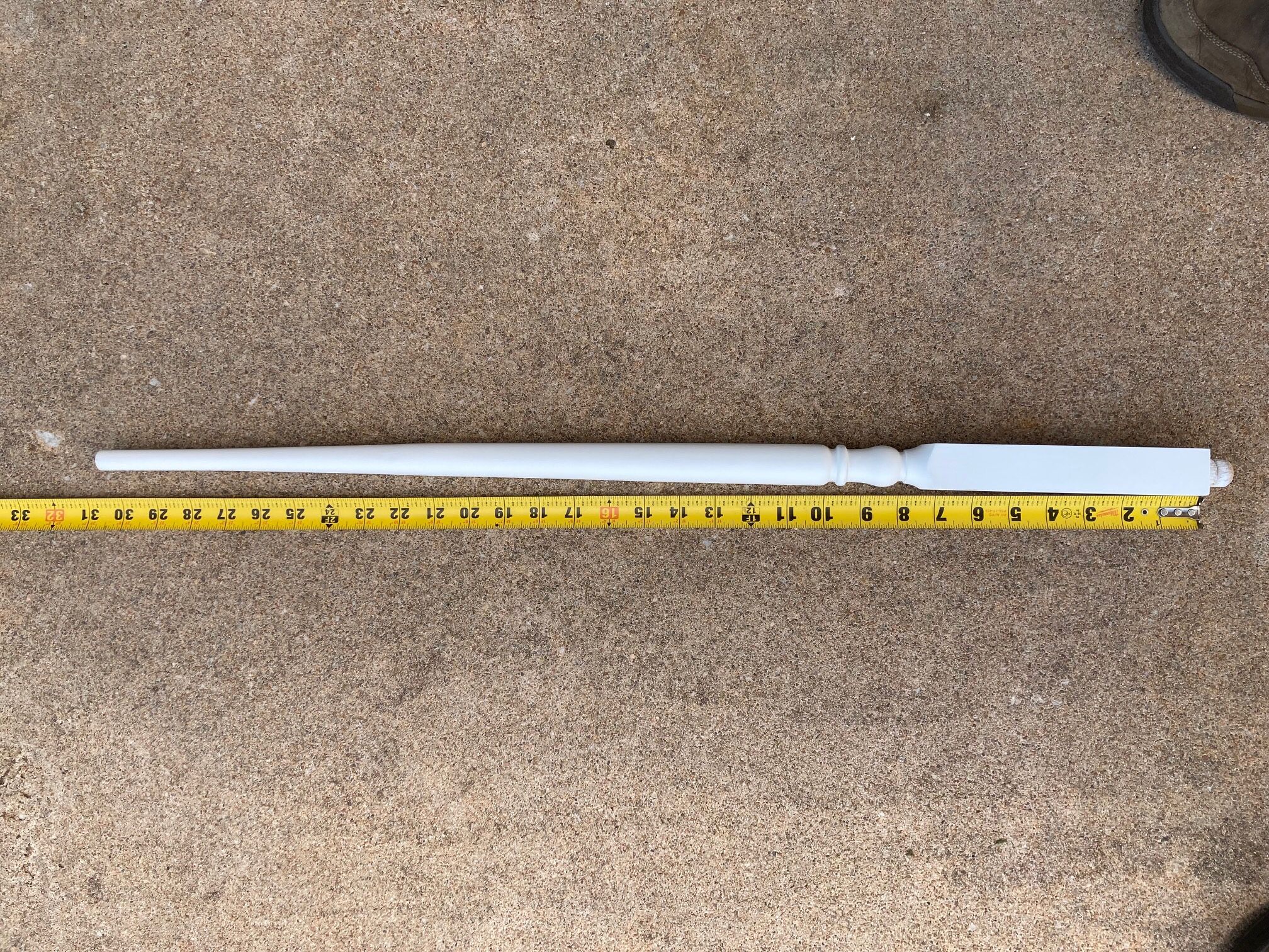 White Wood 31” Staircase Spindles (37ct) $5 Each Or $150 For All