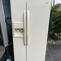 Kenmore Refrigerator